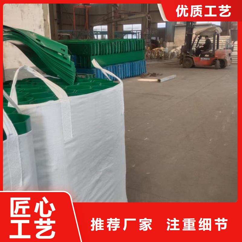 波形护栏镀锌波形护栏符合行业标准