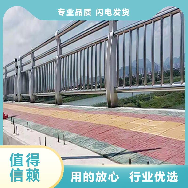 304不锈钢灯光栏杆技术完善安装简单方便不锈钢桥梁护栏