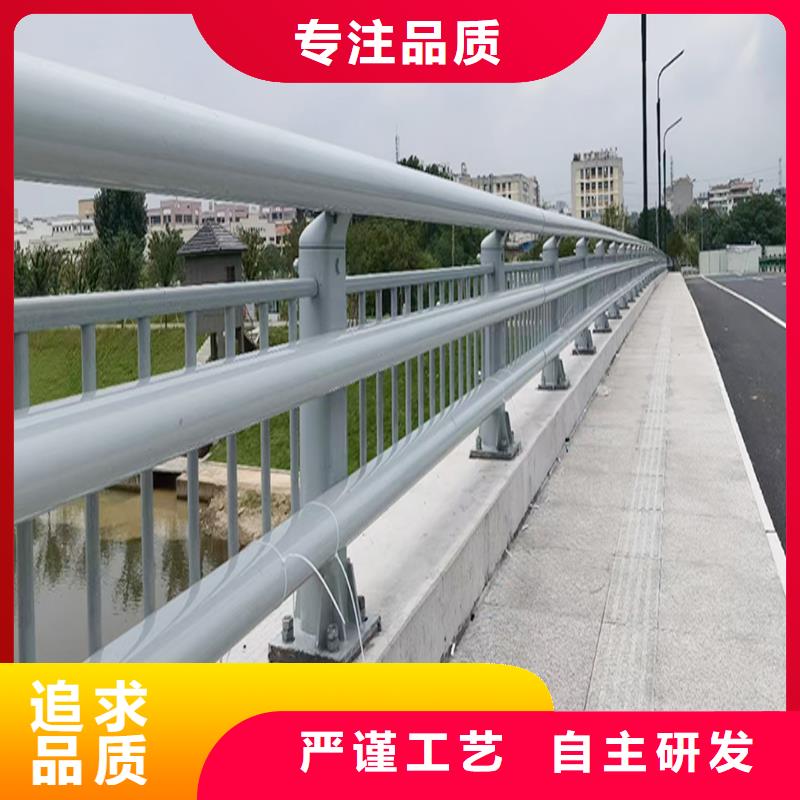 生产桥梁灯光护栏精工细作品质优良做工细致不锈钢灯光护栏